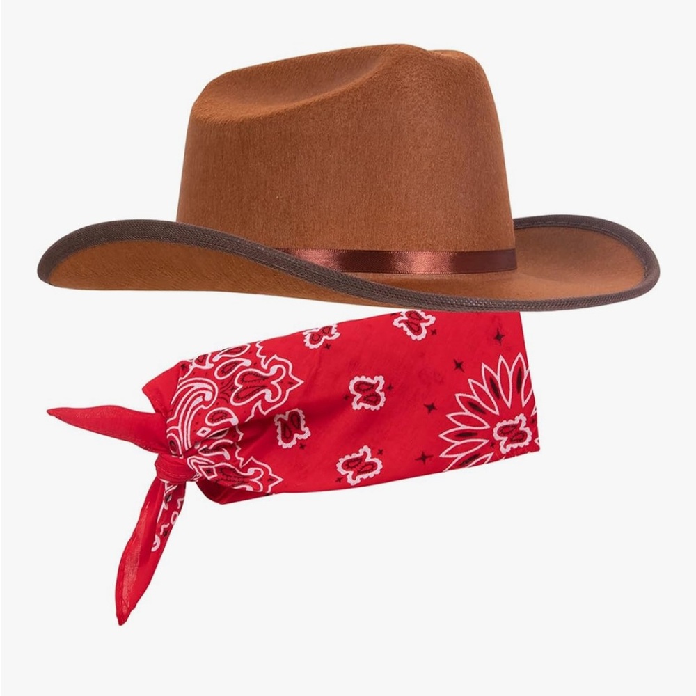NWT Kids Felt Cowboy Hat & Bandana Set
